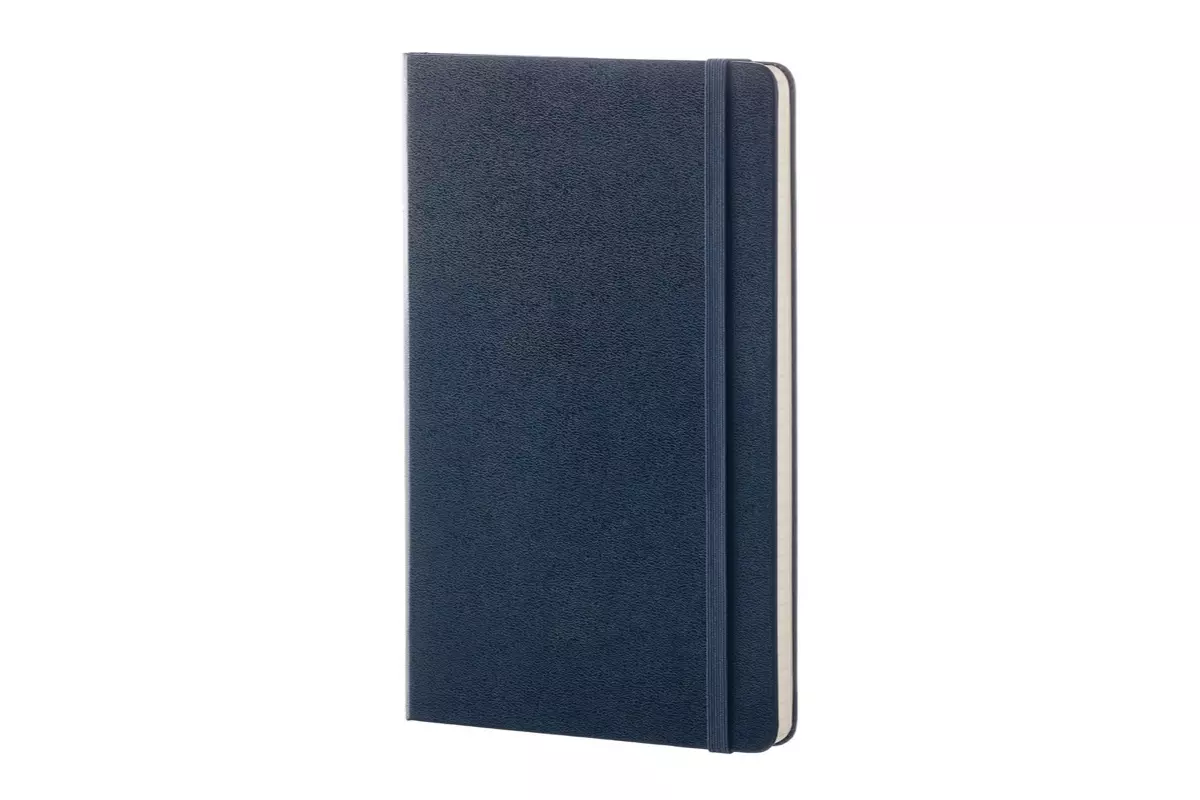 Een Moleskine Ruled Hardcover Notebook Large Sapphire Blue koop je bij Moleskine.nl